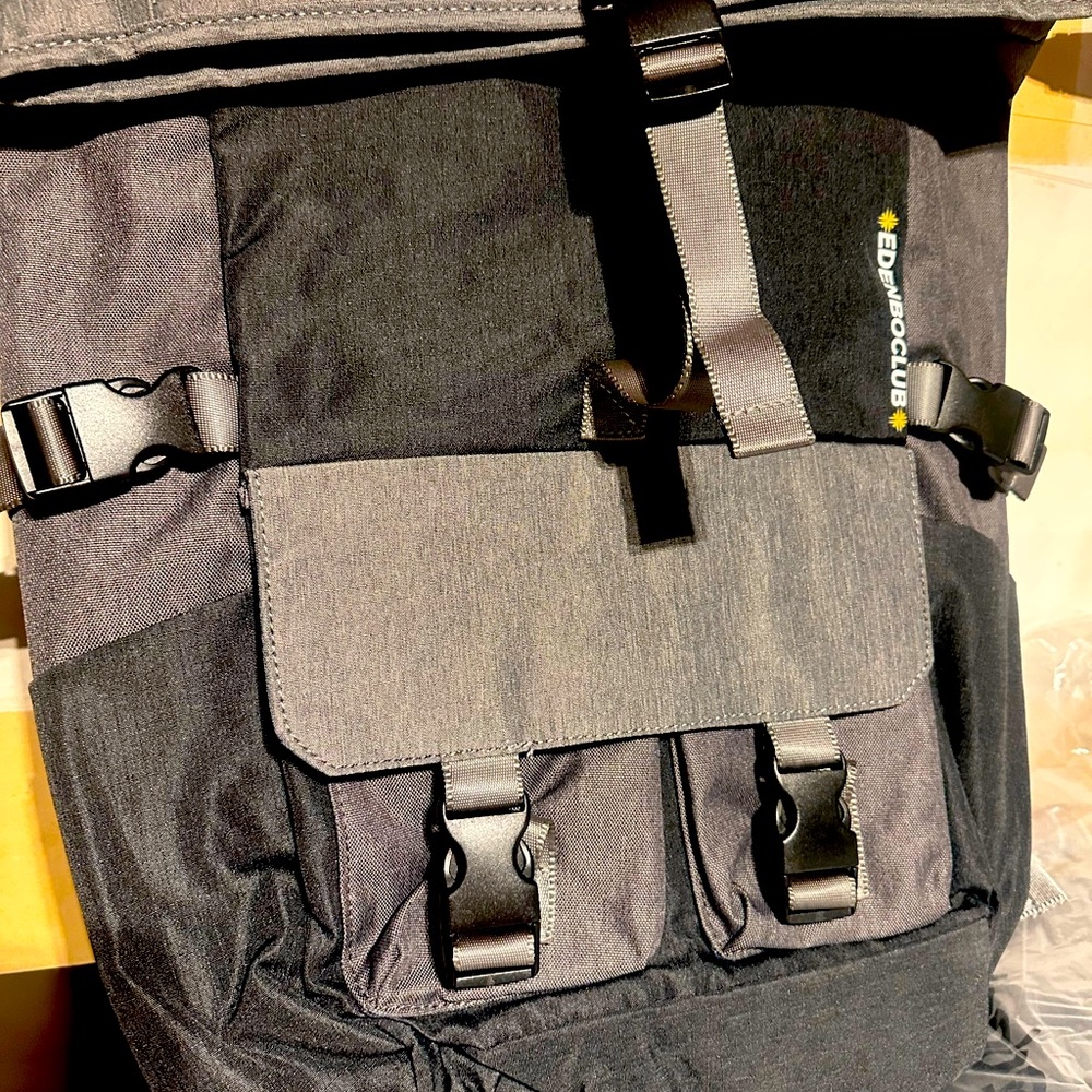 Padded laptop backpack - New (2 available)